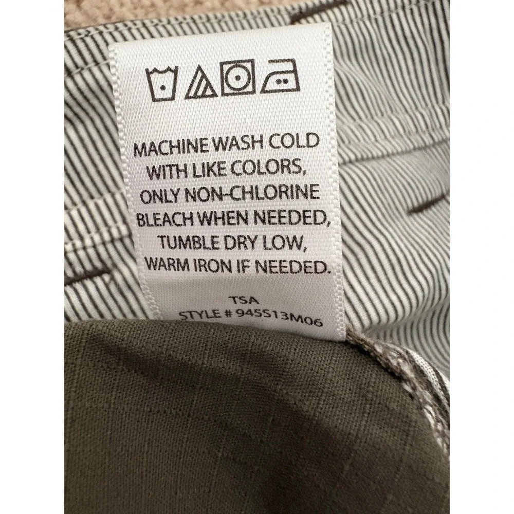NWT Bundle - Alpine Design Men Shorts Size 40 Green Tan Cargo Chino Media Pocket